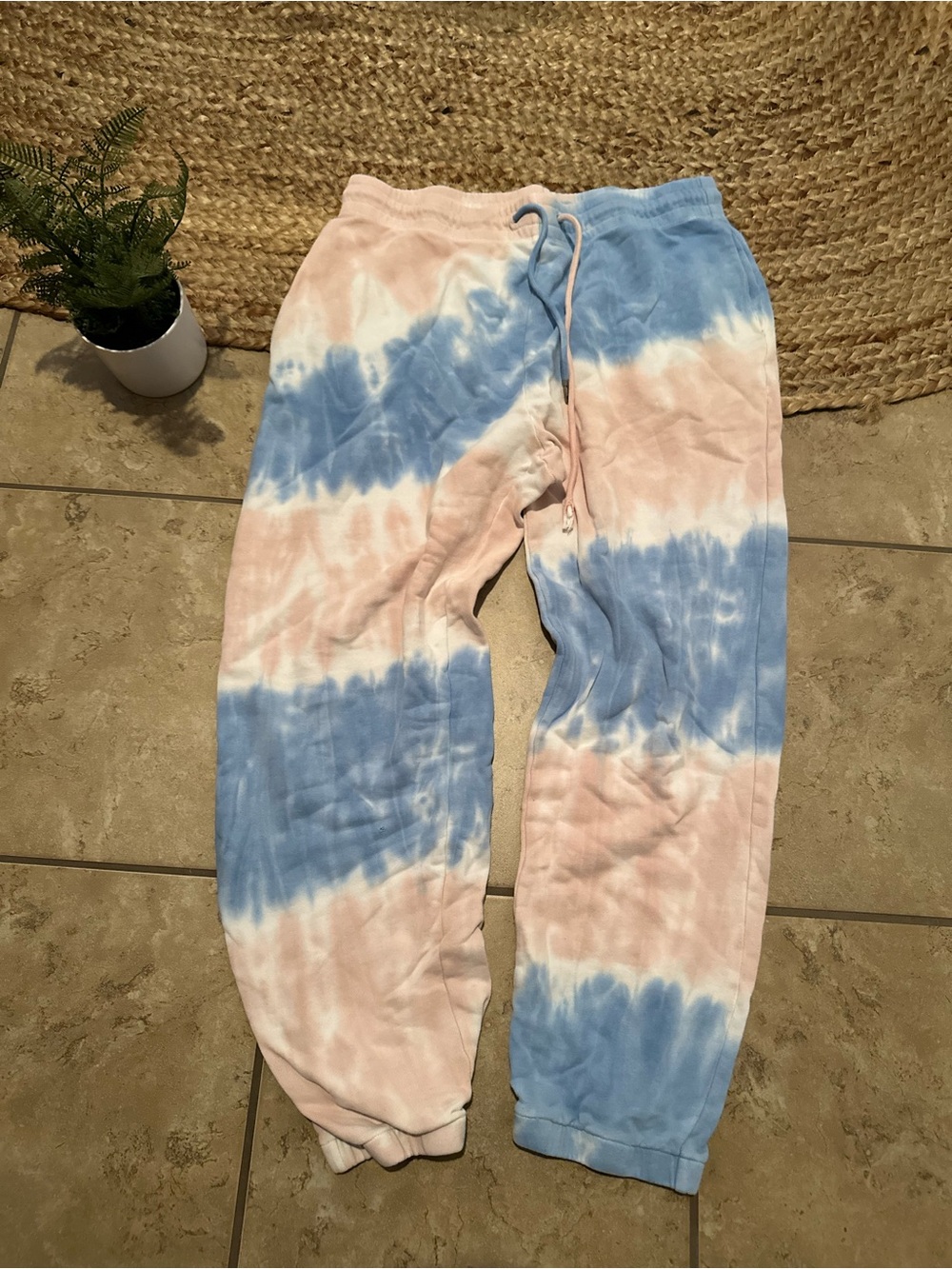 TIE DYE SWEATPANTS